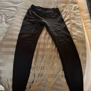 Women’s Mesh Cut Out Leggings